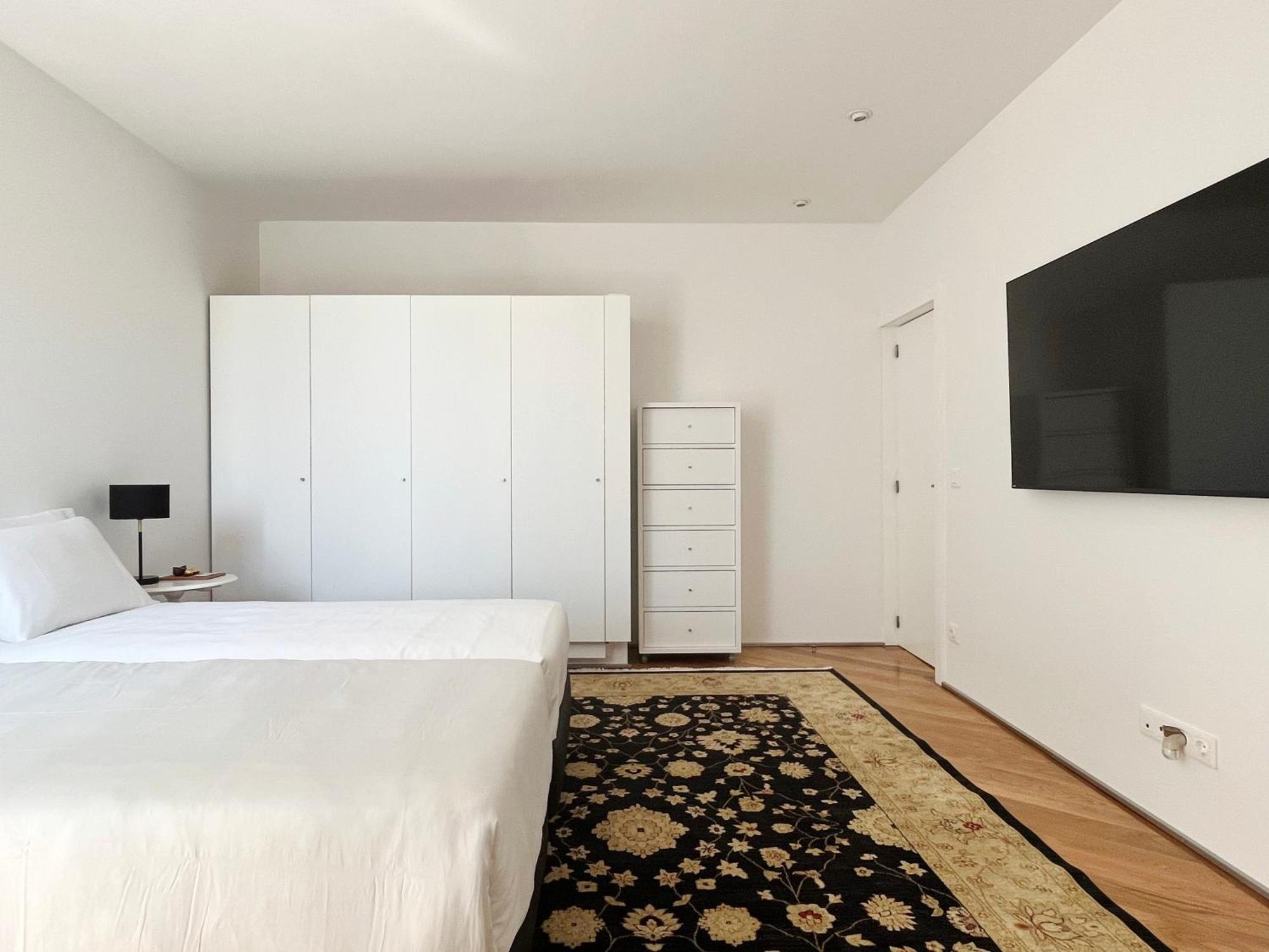 Signature Guesthouse Porto Quarto foto