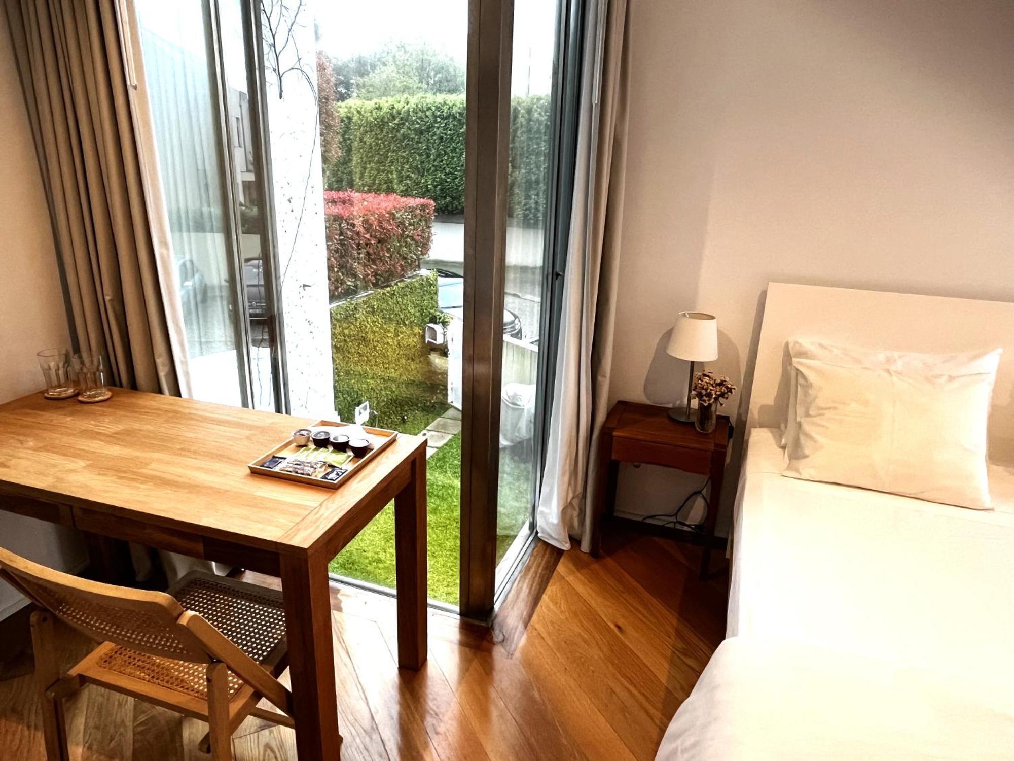 Signature Guesthouse Porto Quarto foto